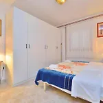 Vikendica Lovely In With Sauna *